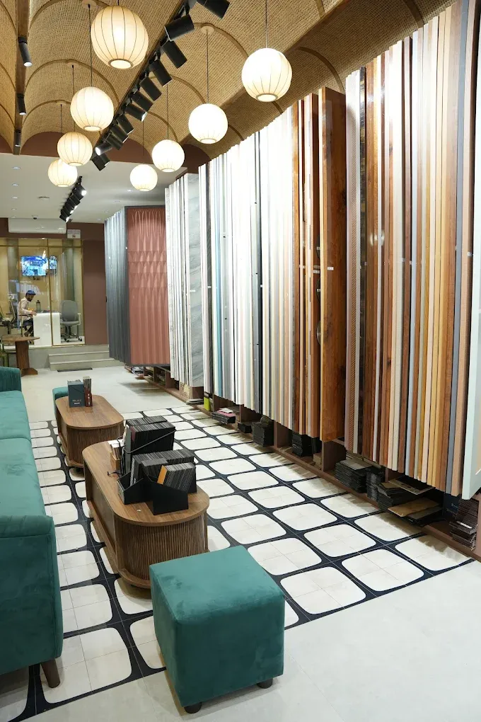 Showroom Exhibits
